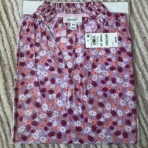 MACYS - Sleeveless Ruffle Neck Top, XXS, Pink Floral, NWT Condition, on 34th